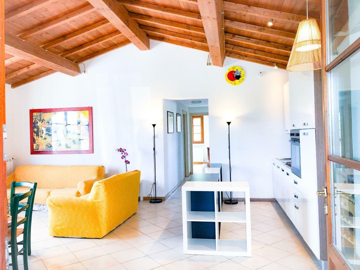 Villino Al Dotto Country House Lucques Extérieur photo